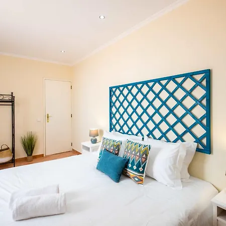 Habitate - Pool Fence & Heating Bars