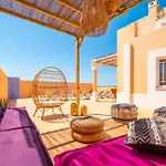 Villa Habitate - Pool Fence & Heating Bars *