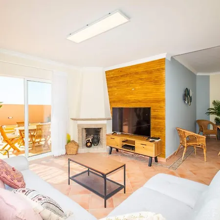 Villa Habitate - Pool Fence & Heating Bars